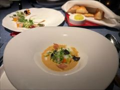 -弦月窗LUNETTE BY AMANDA(复兴路店)