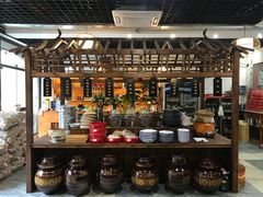 -黄桷树曹家私房菜(江与城店)