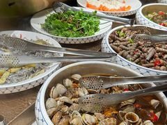 -黑金·寻焰自助百汇·烤肉·火锅(中街店)