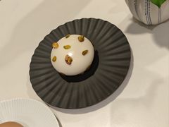 -潮一不贰·法式甜品·生日蛋糕·西式简餐(外滩店)