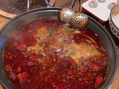 -旧街市鲜货老火锅(大光路店)