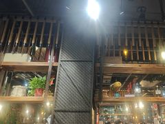 -琥珀老六龙虾(四里河店)