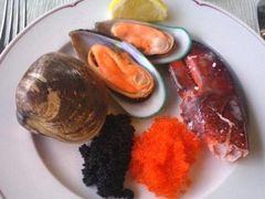 OY[1]HA(F1SCB8RZ@_GGR_L-广州花园酒店-凌璇阁360度高空海鲜自助餐CAROUSEL