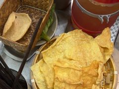 -顶上头•螺蛳粉火锅(德思勤复地星光店)