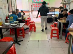 大堂-河南占军烩面馆(中华广场店)
