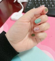 -柴小姐美睫美甲