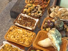 -草墩罗非鱼庄•野生菌•腊排骨(七星街上段店)