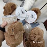 奶呼呼的卡皮巴拉