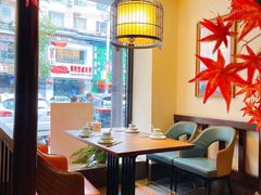 -小胡同炒鸡(胜利路店)