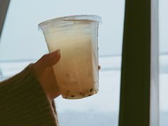 -抱抱地球咖啡馆(国家海洋博物馆店)
