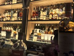 -THE OLD HOUSE酒吧