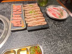 -红泥小火炉·东北泥炉烤肉(天一旗舰店)