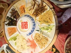 -怪噜范·老贵阳街头名小吃(鸿通城店)