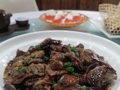 -绿雅居原生态农庄(小涌店)