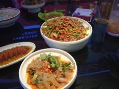 -川流不息·地道川菜·小龙虾(新松江路店)