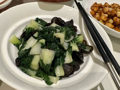 奶白菜炒木耳-大鸭梨烤鸭(左家庄店)