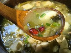 -周鱼小馆石锅酸菜鱼(活力汇店)