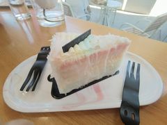 -焙丽拾光(麦凯乐直营店)