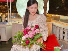 -弦月窗LUNETTE BY AMANDA(复兴路店)