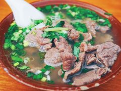 -周记翘脚牛肉