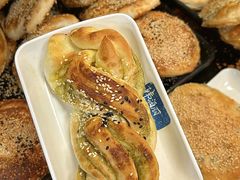 -韩海丽特色美食(秀州路店)