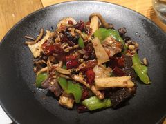 -十三式重庆江湖菜(金茂览秀城店)