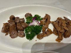 -梅利汴京烤鸭•开封豫菜地标店(东大街店)