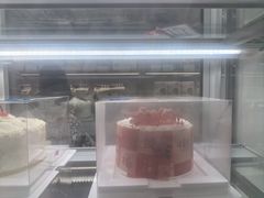 -红宝石·鲜奶小方·海派西点房(控江店)