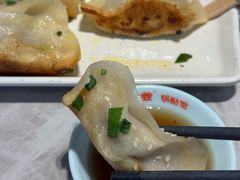 -小姜锅贴(凤凰街店)