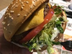-The Habit Burger Grill 哈比特汉堡(复兴soho店)
