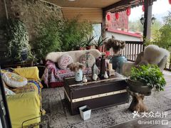 -乌托邦轰趴日租聚会别墅(先生的院子店)