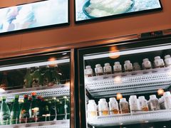 -全家便利店(洛川东路店)