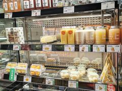 面包甜点陈列柜-仟吉KenGee(江南万达店)