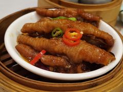 -景月阁空中食府(希尔顿酒店)
