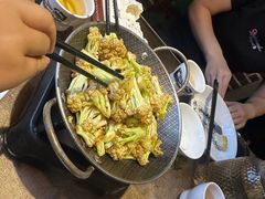 -东口码头·烧鸽子·鱼头泡饼·地方菜(金鹰悦城店)