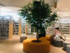 -广州市白云区图书馆