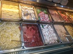 肉肉-蒙肥羊·酸汤潮牛·鲜牛肉火锅烤肉自助(岗顶店)