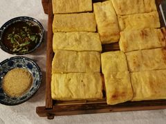石屏烤豆腐-石屏会馆