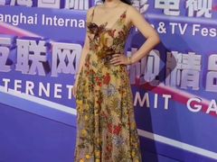 -上海跨国采购会展中心