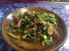 香猪肉芹菜-苗湘食府(十年店)