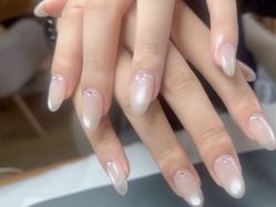 -UGIRL有个美甲