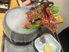 次世代厚裙肉-黑牛の店·和牛烧肉(大悦城店)