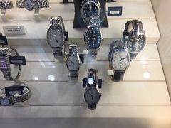 -中免(澳门机场免税店)