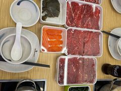 -杨老板·海鲜集市火锅·鲜切牛肉(中防万宝店)