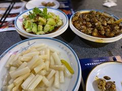 凉拌黄瓜-三妹小龙虾·黄油蟹(华侨城总店)