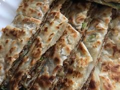 -溢心园香河肉饼总店