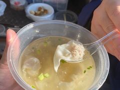 -依云煎包店