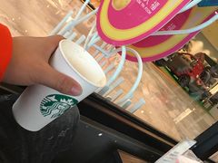-星巴克臻选(盐城金鹰聚龙湖店)