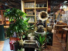 -蜗牛的家旅行主题云南菜餐厅.小酒馆(护国寺店)