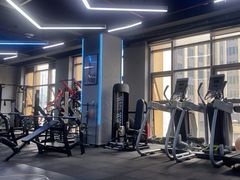 -豪思成DK健身私教连锁(凯乐国际店)